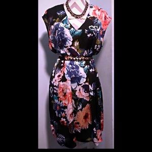 H&M BLACK FLORAL SIZE 10 shift dress
